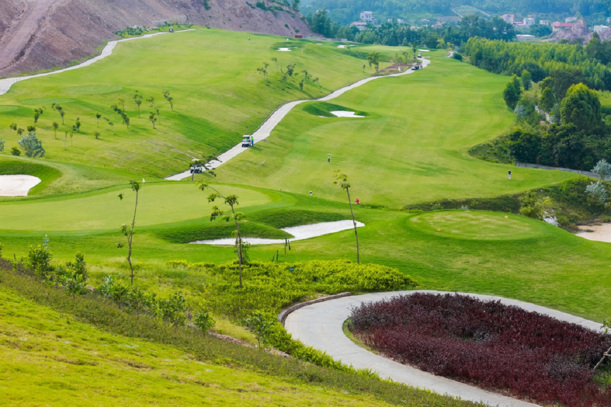 Sân golf Yên Dũng Bắc Giang - Amber Hills Golf Resort 4
