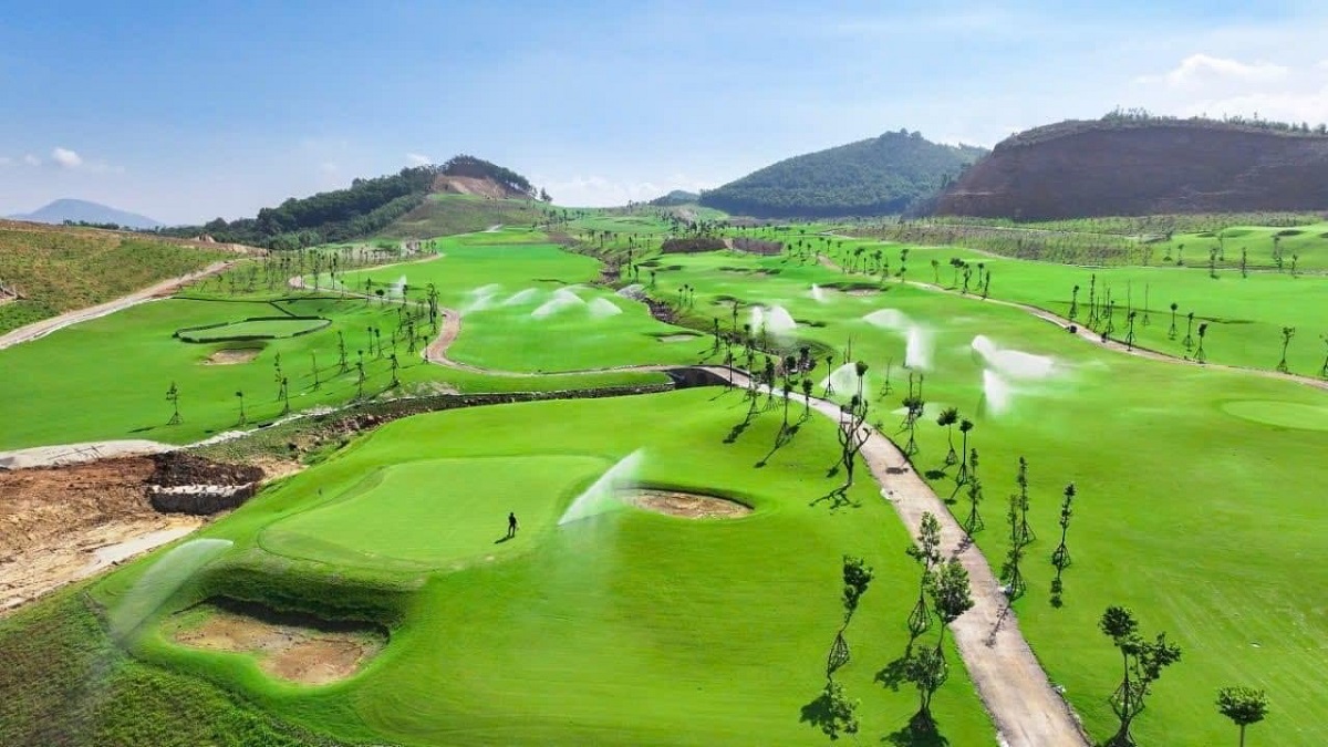 Sân golf Corn Hill - Giá Corn Hill Golf Resort 1