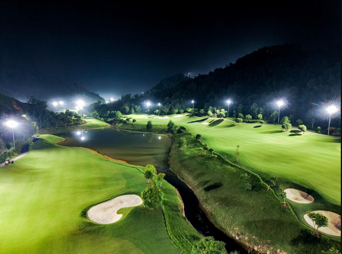 Sân golf Hilltop - Hilltop Valley Golf Club 4