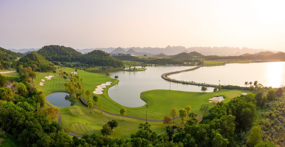 Sân golf BRG Legend Hill - Legend Hill Golf Resort 3