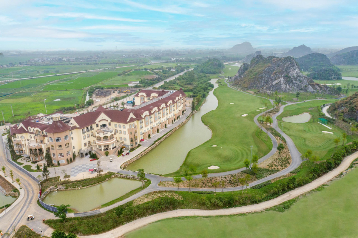 Sân golf BRG Hà Nam- Legend Valley Country Club 2