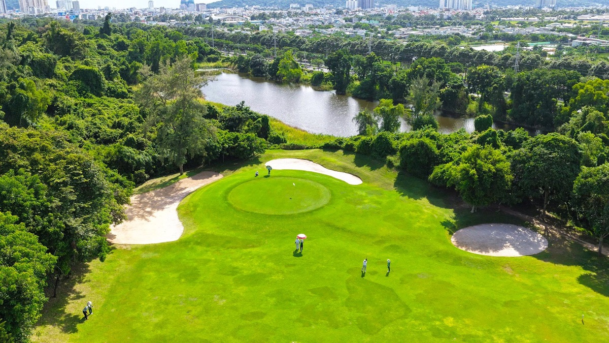Sân golf Vũng Tàu Paradise - Paradise Golf Resort Vung Tau 4