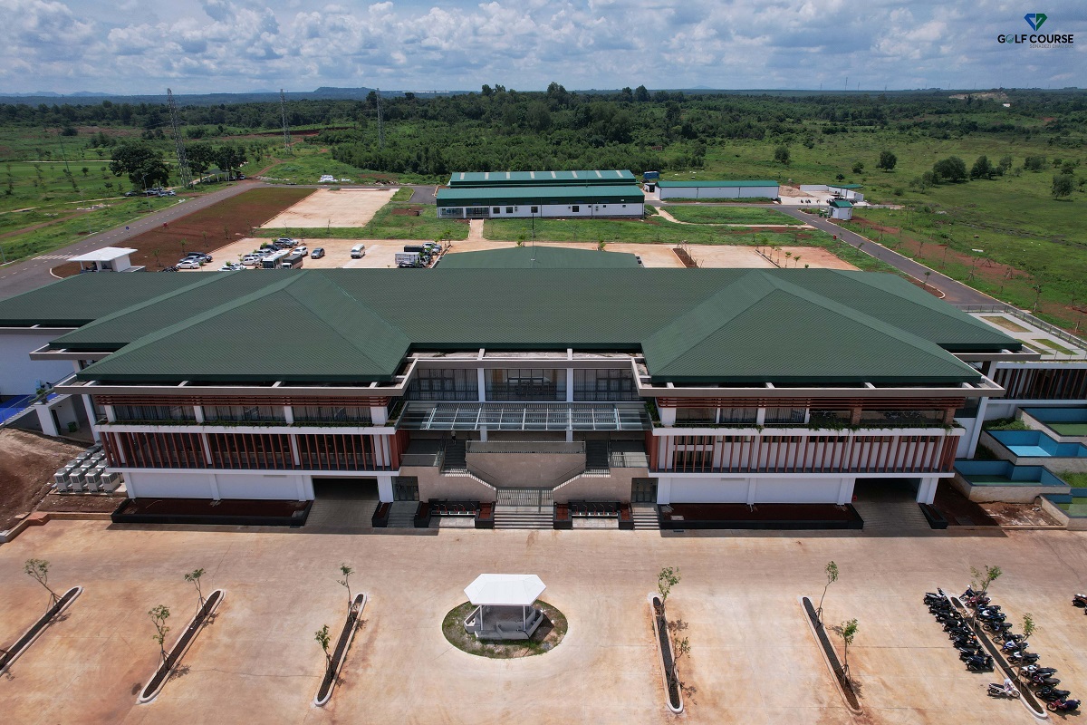 Đặt sân gôn Châu Đức- Sonadezi Chau Duc Golf Course 2