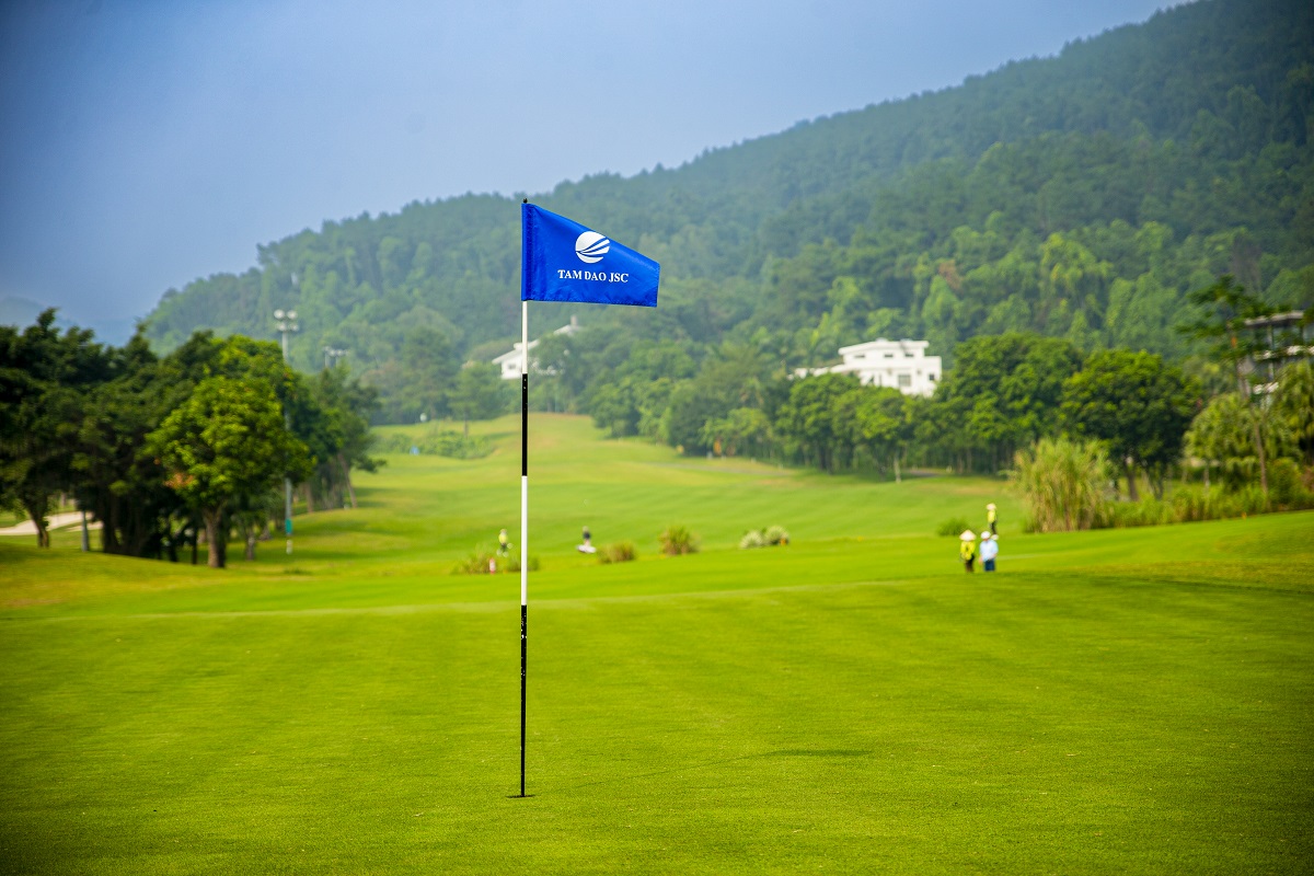 Sân golf Tam Đảo - Tam Dao Golf Resort 1