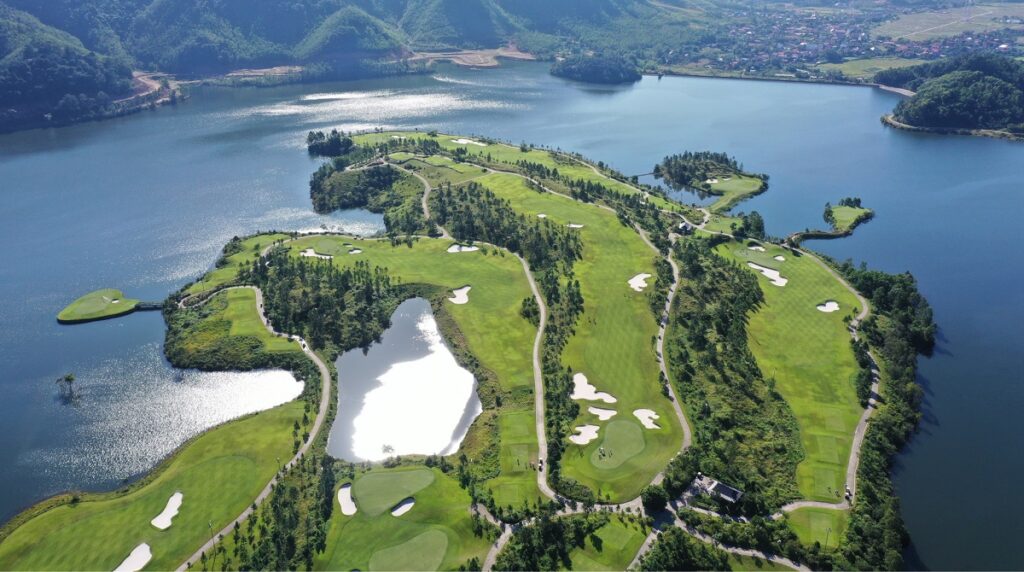 Sân golf Thanh Lanh - Thanh Lanh Golf Club 3