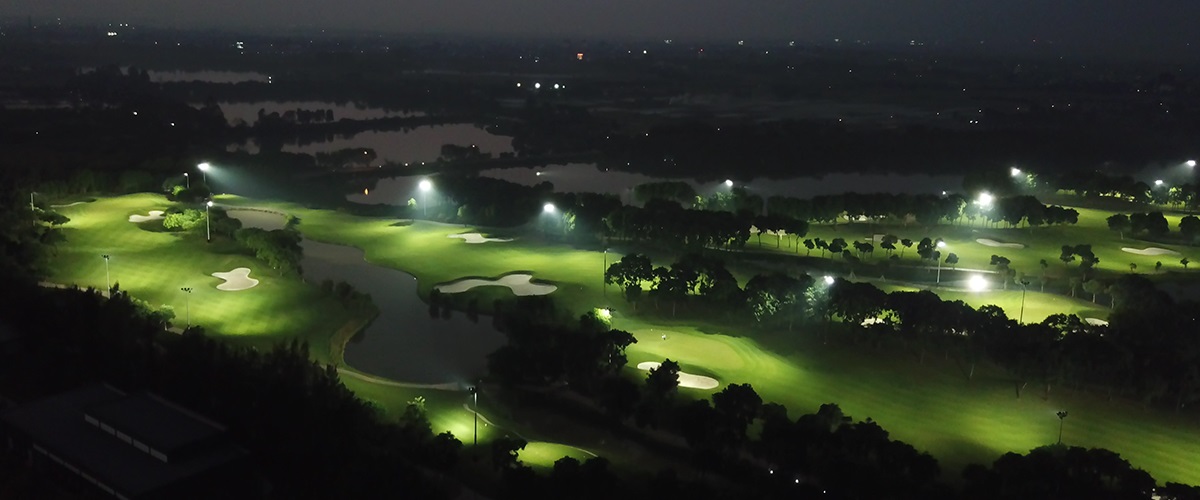 Sân golf Vân Trì - Van Tri Golf Club 4