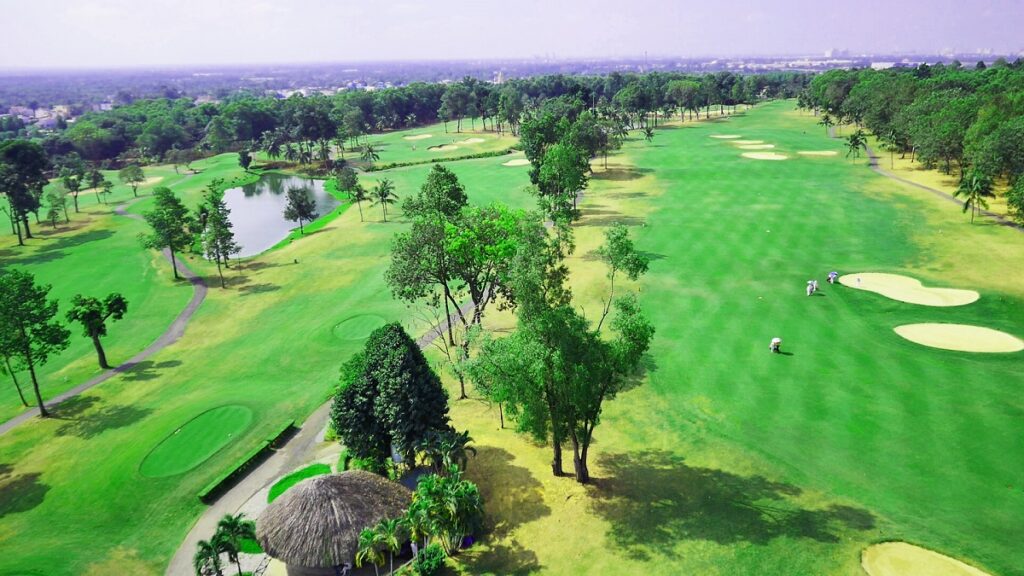 Đặt sân golf Vietnam Golf Country Club 1