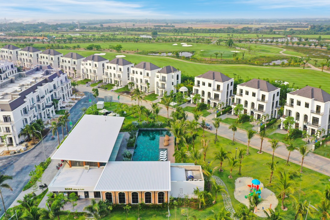 West Lakes Golf & Villas 4