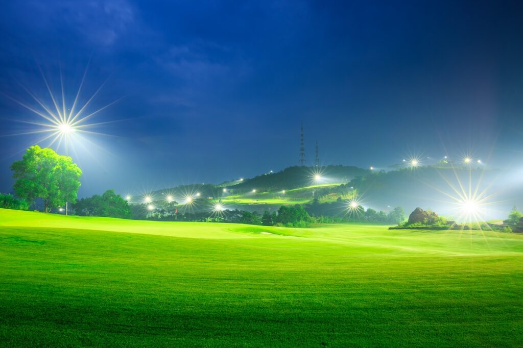 Giá sân golf 2