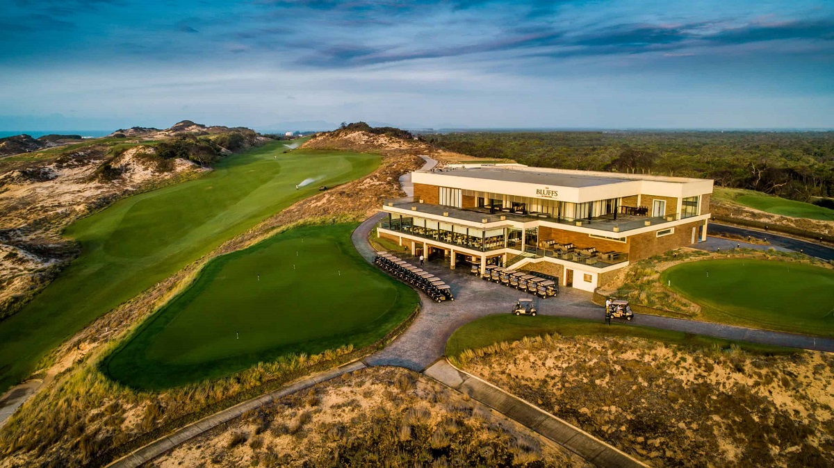 Sân golf miền Nam 10
