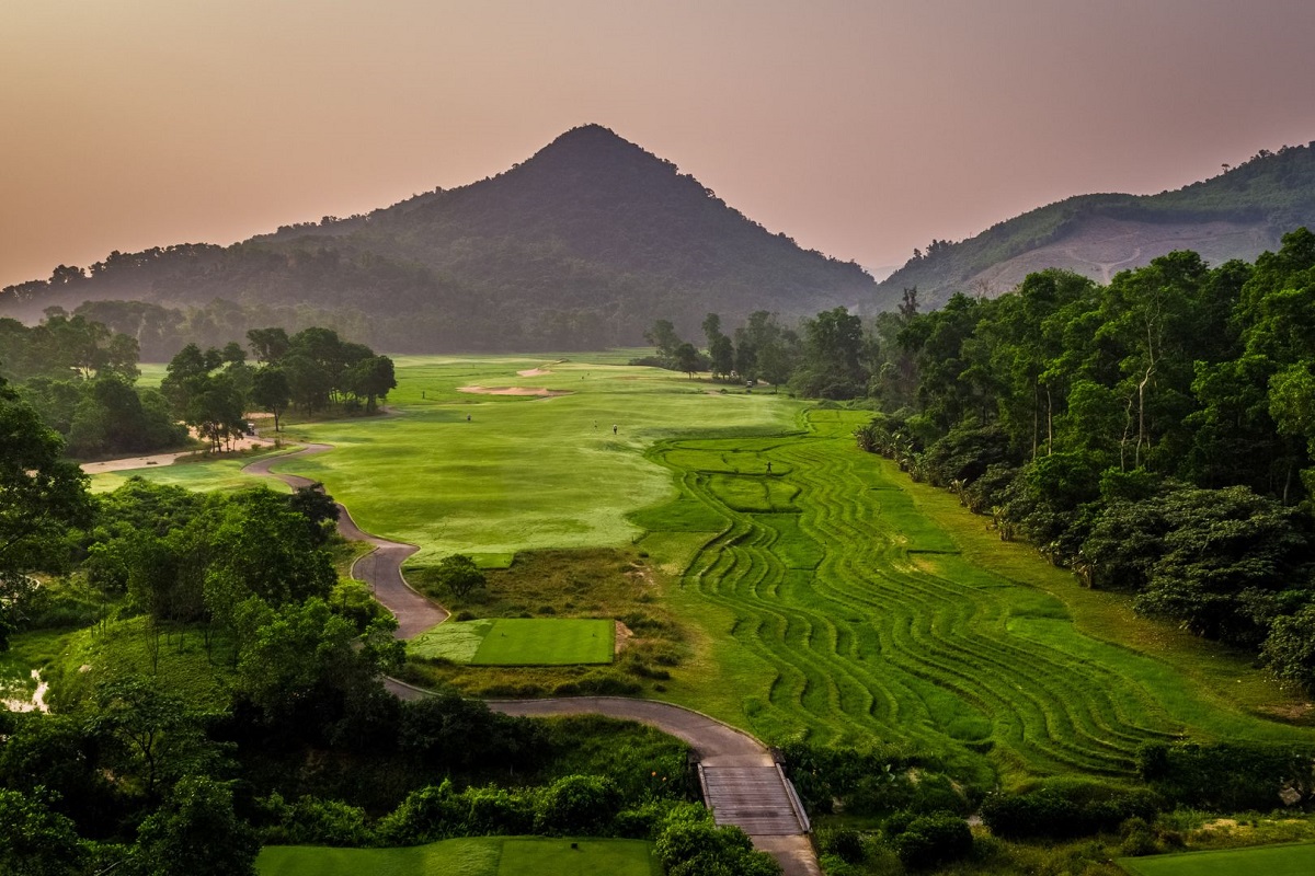 Sân golf miền Trung 16