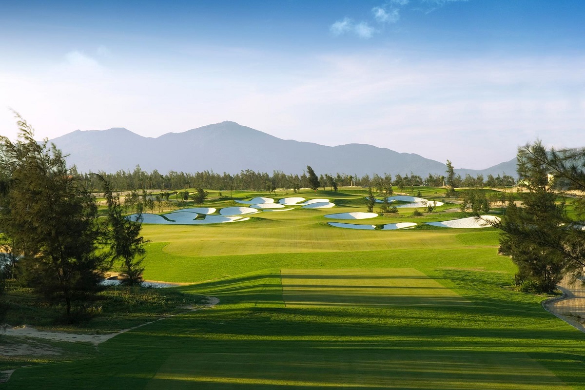 Sân golf miền Trung 9