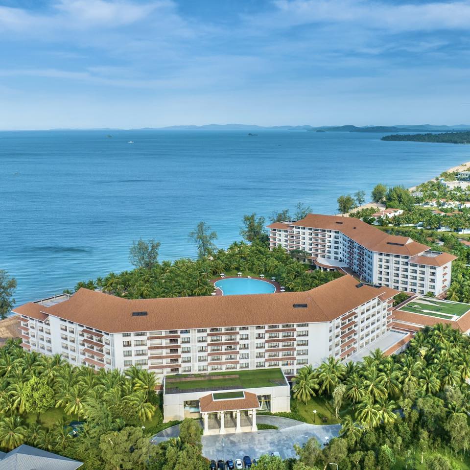 Combo Stay & Play Vinpearl Golf Phu Quoc