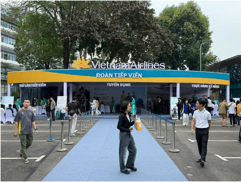 ngay-hoi-viec-lam-vietnam-airline-2025 1